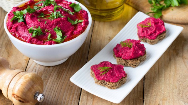 Urmezi dieta mediteraneeană? Iată câteva gustări pe care sa le încerci