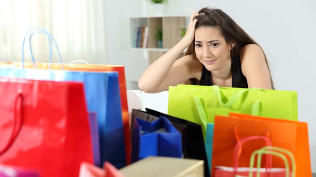 Cum știi ca ești shopaholic și cum combați dependența de cumpărături?