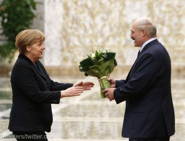 Convorbire telefonică Lukaşenko-Merkel privind criza migranţilor
