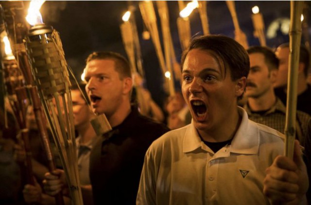 SUA: Organizatorii unui marş neonazist din Charlottesville vor plăti daune în valoare de 25 de milioane de dolari