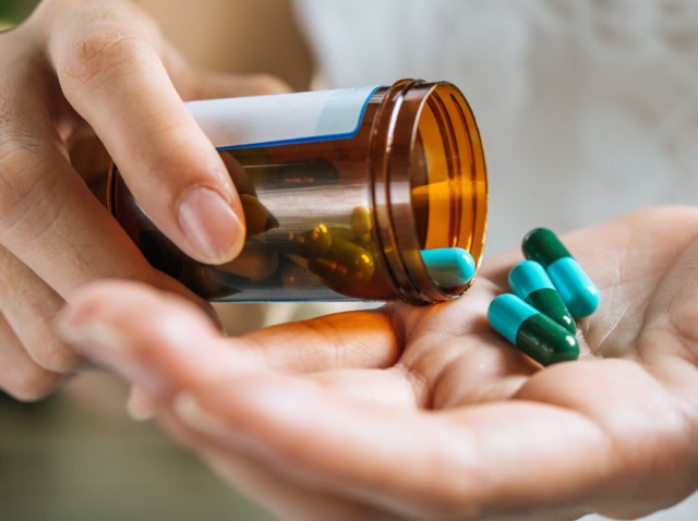 Trei lanţuri de farmacii din SUA, găsite vinovate pentru că au contribuit la o criză a opioidelor