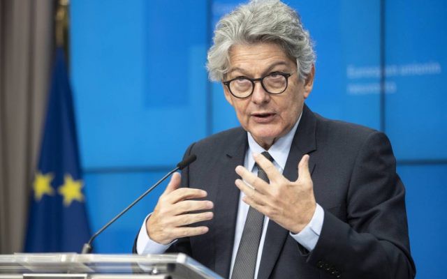 Comisia Europeană are un plan de acţiune pentru stimularea economiei sociale şi crearea de locuri de muncă