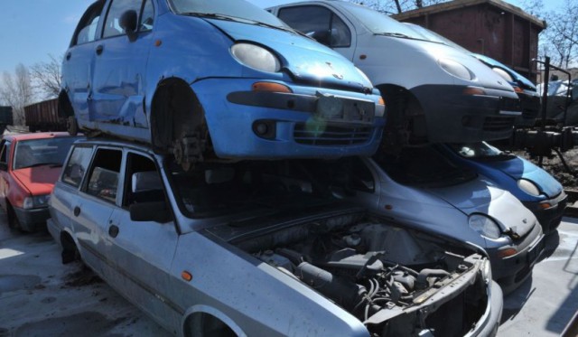 AFM: Programul privind casarea autovehiculelor uzate se lansează pe 30 septembrie