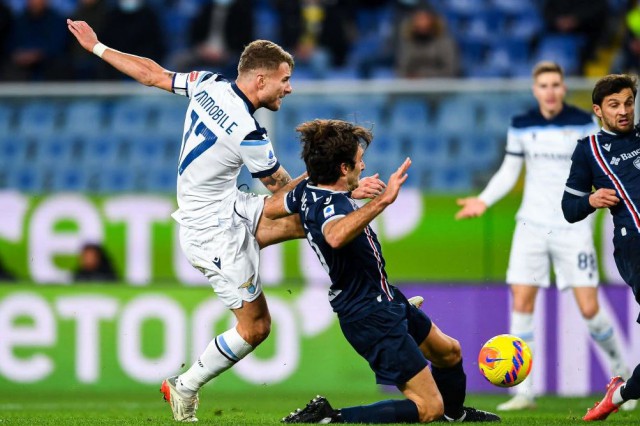 Fotbal: Victorie în deplasare pentru Lazio Roma în Serie A