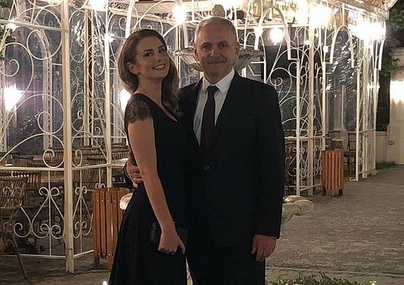 Irina Tănase, într-un atelier de rochii de mireasă! Iubita lui Dragnea, în bolidul de lux al fostului lider PSD