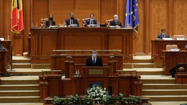 Liderii coaliției anunță modificarea Constituției. Cîțu: Să abordăm votul la 16 ani