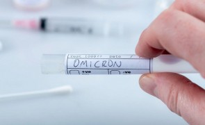 Primele două cazuri de infectare cu varianta OMICRON, confirmate în România