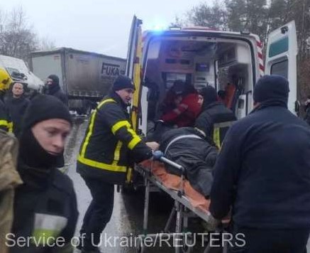 Ucraina: Treisprezece morţi şi şapte răniţi într-o coliziune dintre un microbuz şi un camion