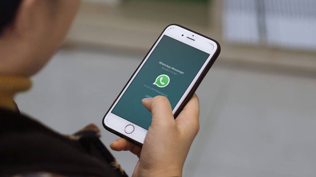O nouă FUNCȚIE WhatsApp va face MESAJELE să DISPARĂ!