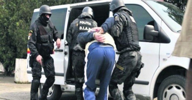 PEȘTELE 'Prințu Cuțitar', care dădea SPARGERI în HOTELURILE din MAMAIA, CONDAMNAT