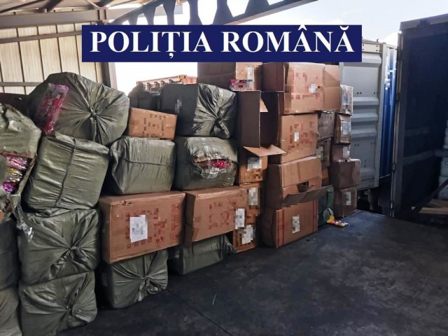 PESTE 1400 de JUCĂRII, CONFISCATE în PORTUL CONSTANŢA SUD AGIGEA