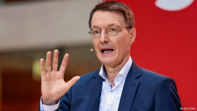 Noul ministru german al sănătăţii se teme de o criză de vaccinuri anti-COVID-19 în ţara sa la începutul anului viitor