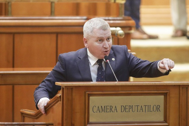 Florin Roman: USR a negociat aşa de bine pentru PNRR că nu avem niciun leu pentru irigaţii