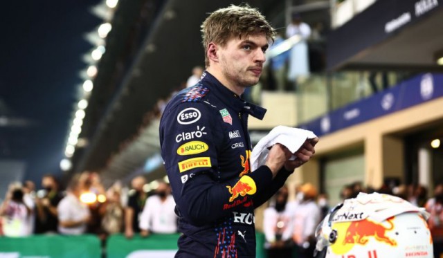 Auto: F1-Verstappen a câştigat in extremis la Abu Dhabi şi a cucerit primul său titlu de campion mondial