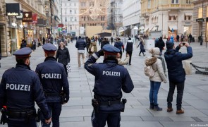 Legea vaccinării obligatorii din Austria: Copiii sub 14 ani sunt exceptați
