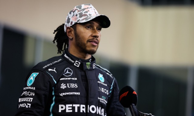 Lewis Hamilton, huiduit la scenă deschisă la Abu Dhabi