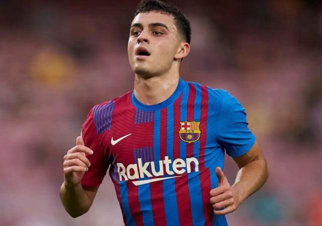 Fotbal: Spaniolul Pedri, de la FC Barcelona, a primit trofeul Golden Boy