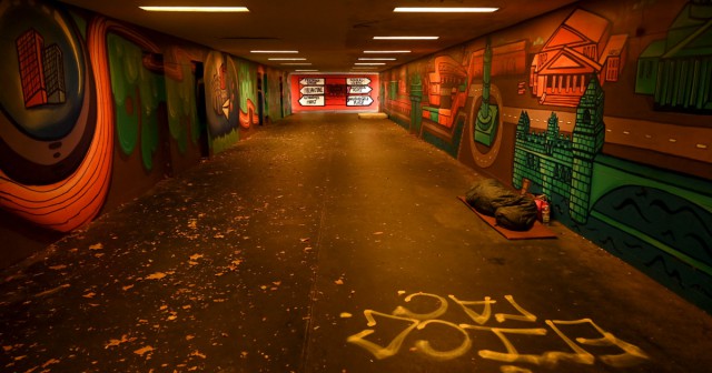 Coronavirus: Oamenii străzii din Berlin trebuie să prezinte certificatul verde pentru a putea dormi la metrou