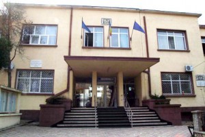 Liceul Tehnologic Tomis OBLIGAT să plătească SPORURI SALARIALE contabilului șef