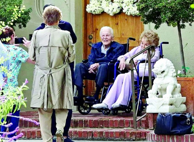 Casa lui Kirk Douglas se vinde cu 7,5 milioane dolari