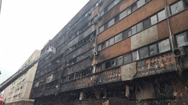 USR cere CONTROALE la toate BLOCURILE, după incendiul din Km 4-5