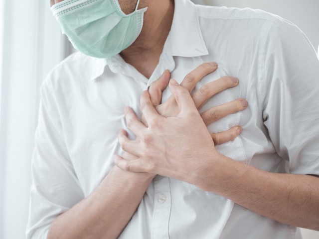 Cercetătorii confirmă o legătură între vaccinul Moderna şi cazuri rare de afecţiuni cardiace