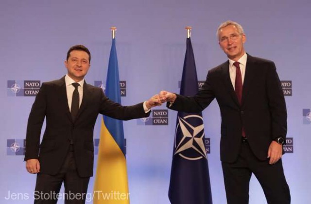 Ucraina: NATO şi UE ameninţă Rusia cu 'consecinţe grele' în cazul unei agresiuni