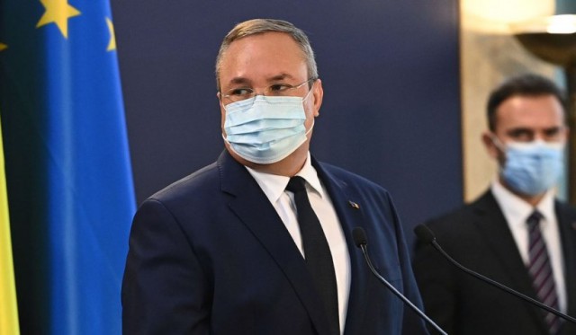 Ciucă și Rafila au chemat specialiștii la Guvern să discute despre pandemie și certificatul COVID-19