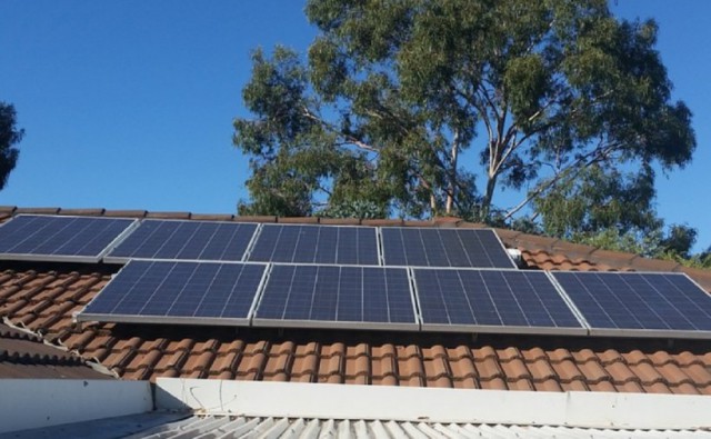 Ministerul Mediului: Programul Casa Verde Fotovoltaice începe pe 22 decembrie