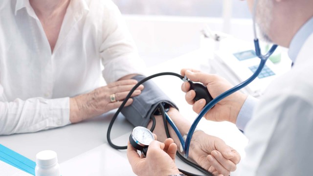Studiu: Ratele hipertensiunii s-au dublat în ultimii 30 de ani