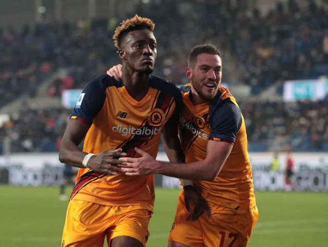 Fotbal: Victorie categorică în deplasare pentru AS Roma în Serie A