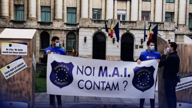 Polițiștii, PROTEST pentru majorări de salarii și pensii