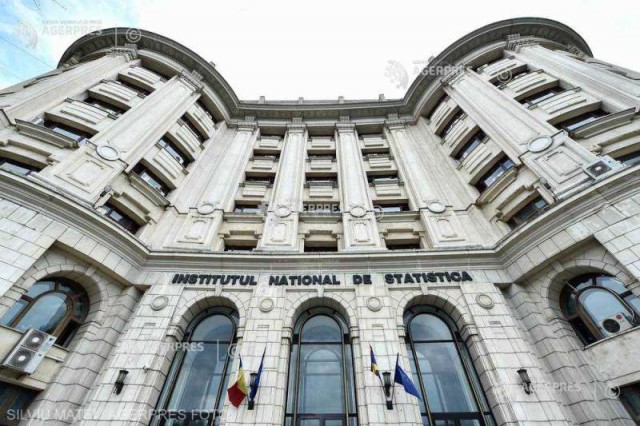 INS: Cifra de afaceri din comerţ a scăzut cu 0,7% în primele şapte luni ale anului 2024