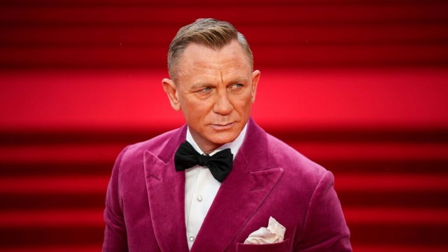 Daniel Craig, Emma Răducanu și ducesa Camilla, printre persoanele decorate de regina Elisabeta a II-a
