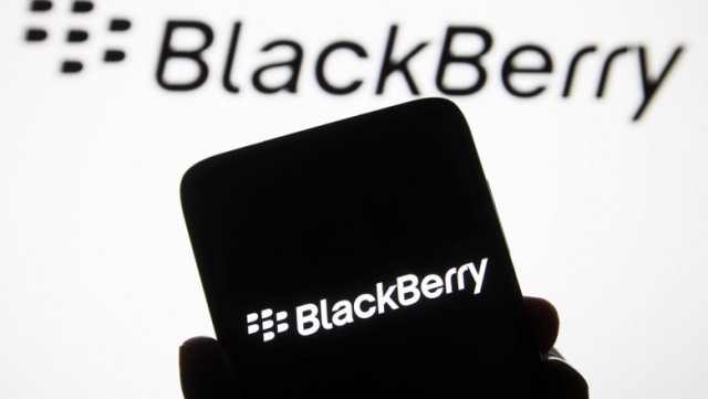 Telefoanele BlackBerry clasice nu vor mai funcţiona din 4 ianuarie