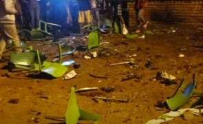 Atac sinucigaș cu bombă în ziua de Crăciun: Șase morți și 14 răniți