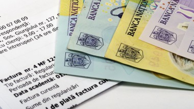 ANRE a amendat furnizorii de gaze și electricitate cu numai trei milioane de lei în februarie și martie