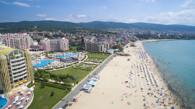 Reduceri mari pe litoralul Mării Negre prin early booking