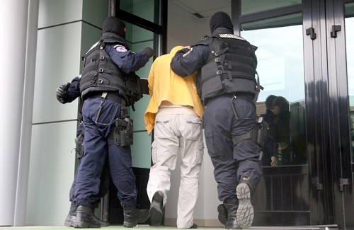 Doi traficanți de droguri, ai unor clanuri cunoscute care făceau legea în Constanța, au ajuns la închisoare