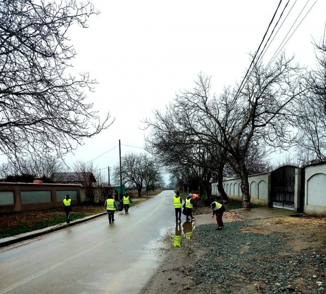 Angajaţii Utilităţi Publice Cernavodă, IGIENIZARE a SPAŢIILOR PUBLICE