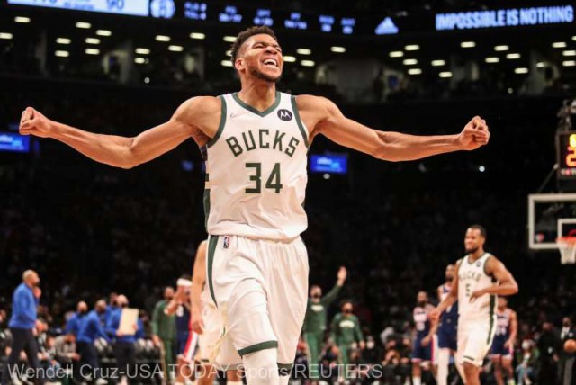 Baschet: NBA - Giannis Antetokounmpo a făcut spectacol la Brooklyn pentru Milwaukee Bucks
