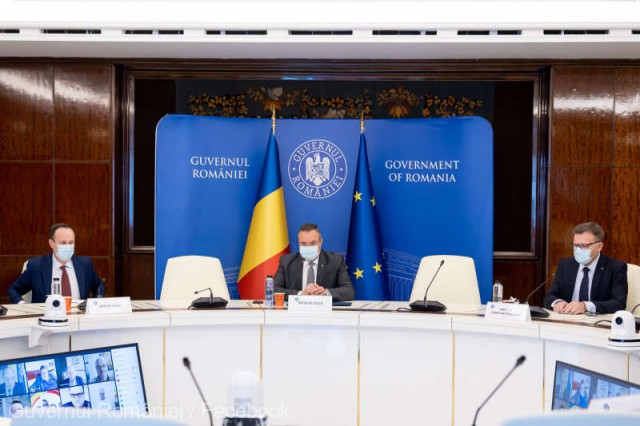 Premierul Nicolae Ciucă, anunț despre plafonarea prețurilor la energie electrică și gaze