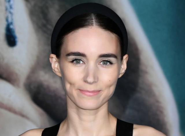Rooney Mara o va interpreta pe Audrey Hepburn într-un 'biopic' regizat de Luca Guadagnino