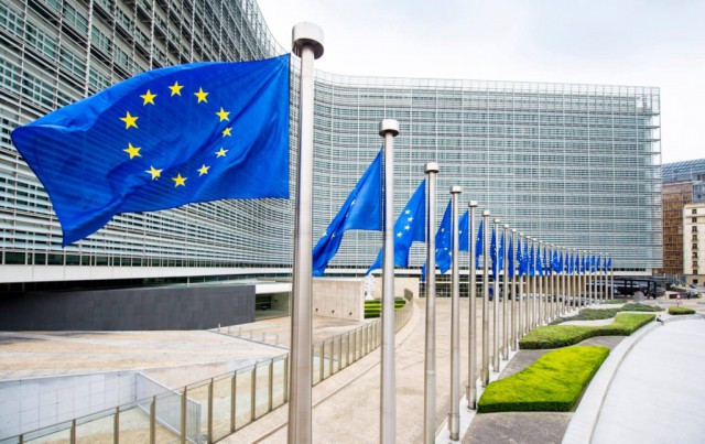 Statele din zona euro discută cum să facă guvernele să respecte regulile fiscale UE