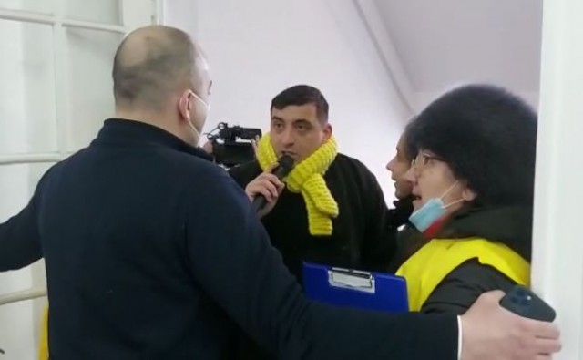 DOSAR PENAL după ce un grup membri ai AUR a intrat în Primăria Timişoara fără certificat verde