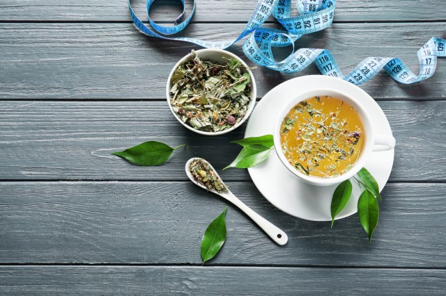 Ceaiurile, ideale pentru detoxifiere. Află care sunt cele mai bune ceaiuri care curăță ficatul