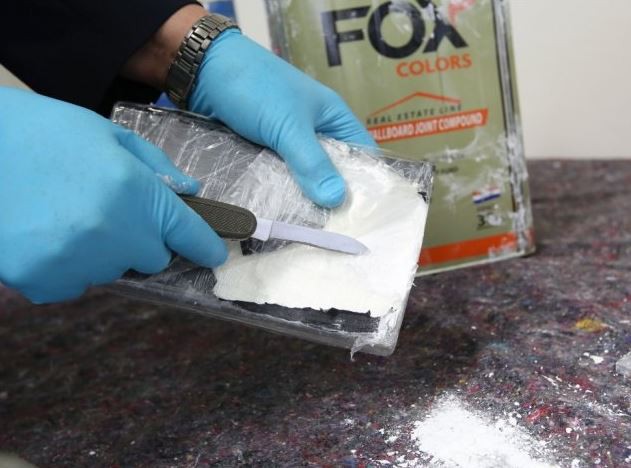 Portul Rotterdam a înregistrat anul trecut un nivel record al capturilor de cocaină