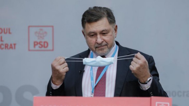 Protest în fața Ministerului Sănătății - restricțiile au scos românii în stradă