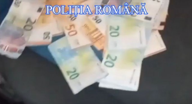 PERCHEZIȚII! INDIVID PRINS în FLAGRANT punând în circulație EURO FALȘI. VIDEO