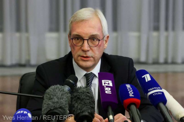 Rusia: Detensionarea situaţiei din Ucraina este posibilă. Avertisment cu privire la extinderea NATO